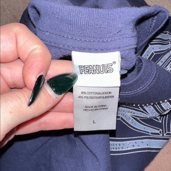 Peanuts Snoopy Rhinestone Crewneck Juniors NWOT - Picture 6 of 8